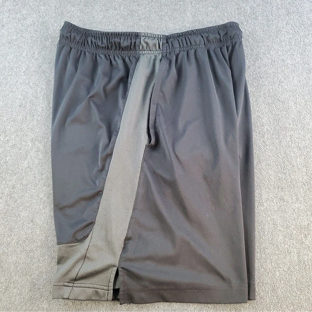 Nike Basketball Shorts Dri-Fit Black Mens Medium